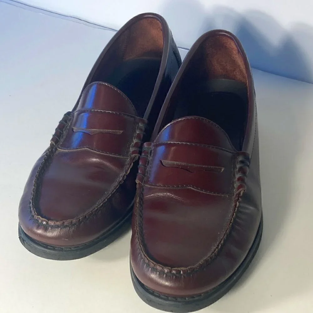 Rockport SZ 10 W Classic Cordovan brown genuine hand sewn leather penny loafers